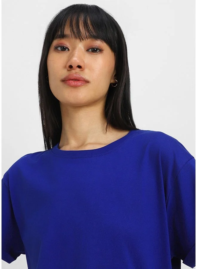 جونبيري تيشيرت قطن جوني بيري بقصة بوي فريند لون أزرق ملكي للنساء